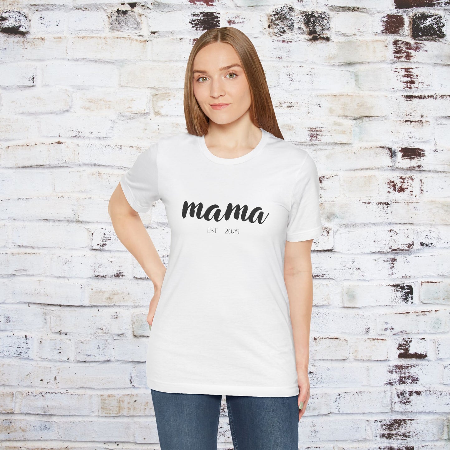 Mama Established 2023 Unisex Short Sleeve Tee - Perfect Gift for New Moms