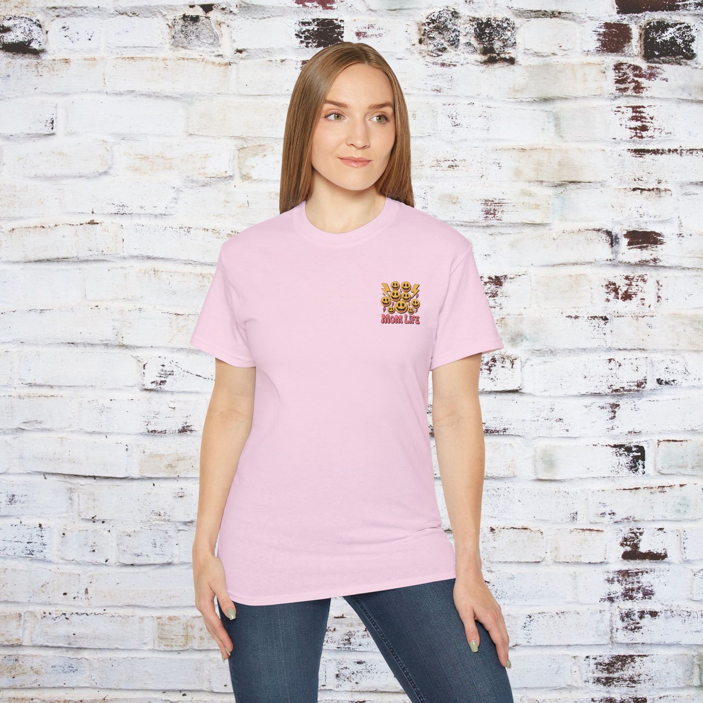 Mom Life Graphic Tee – Unisex Ultra Cotton T-Shirt for Moms