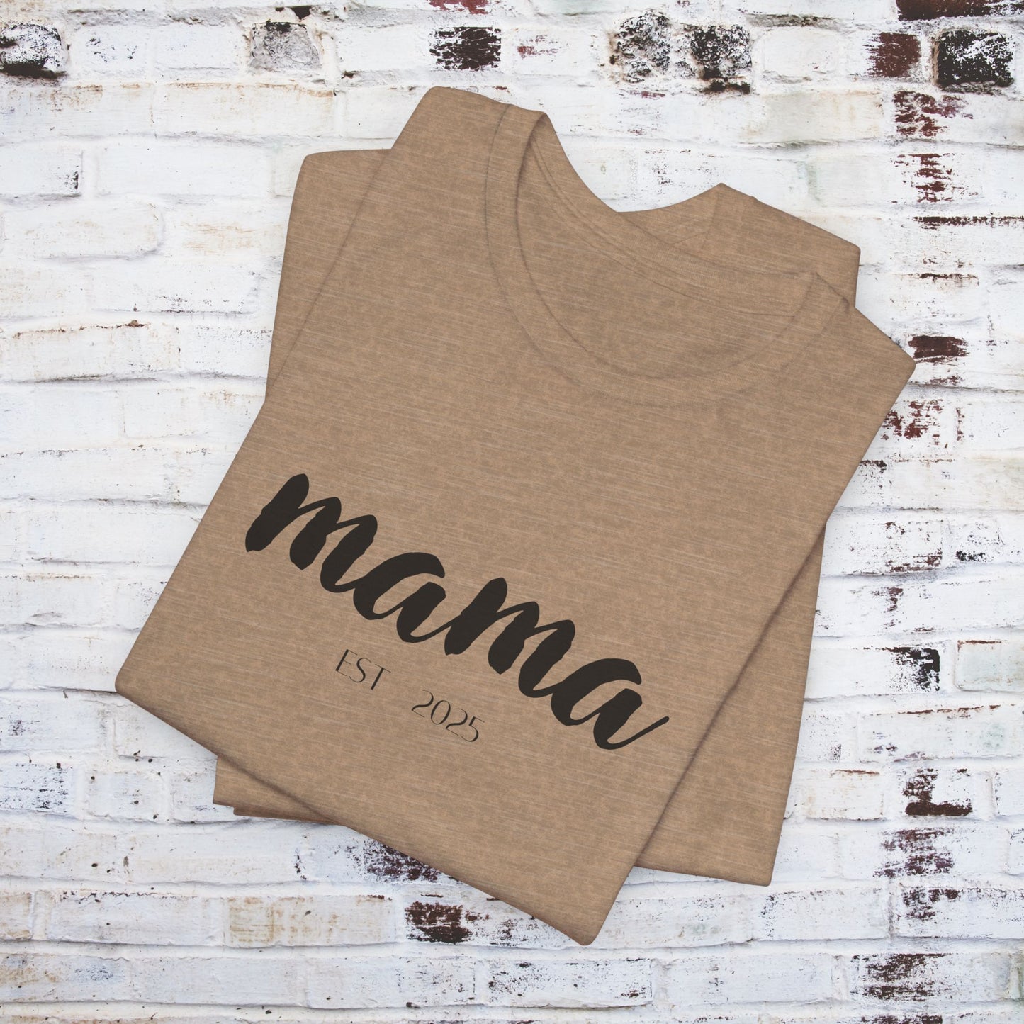 Mama Established 2023 Unisex Short Sleeve Tee - Perfect Gift for New Moms