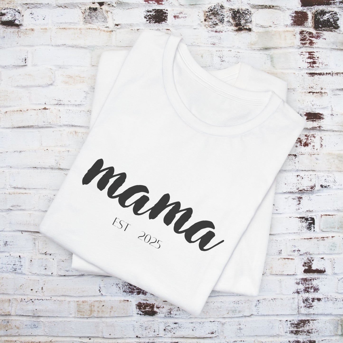 Mama Established 2023 Unisex Short Sleeve Tee - Perfect Gift for New Moms