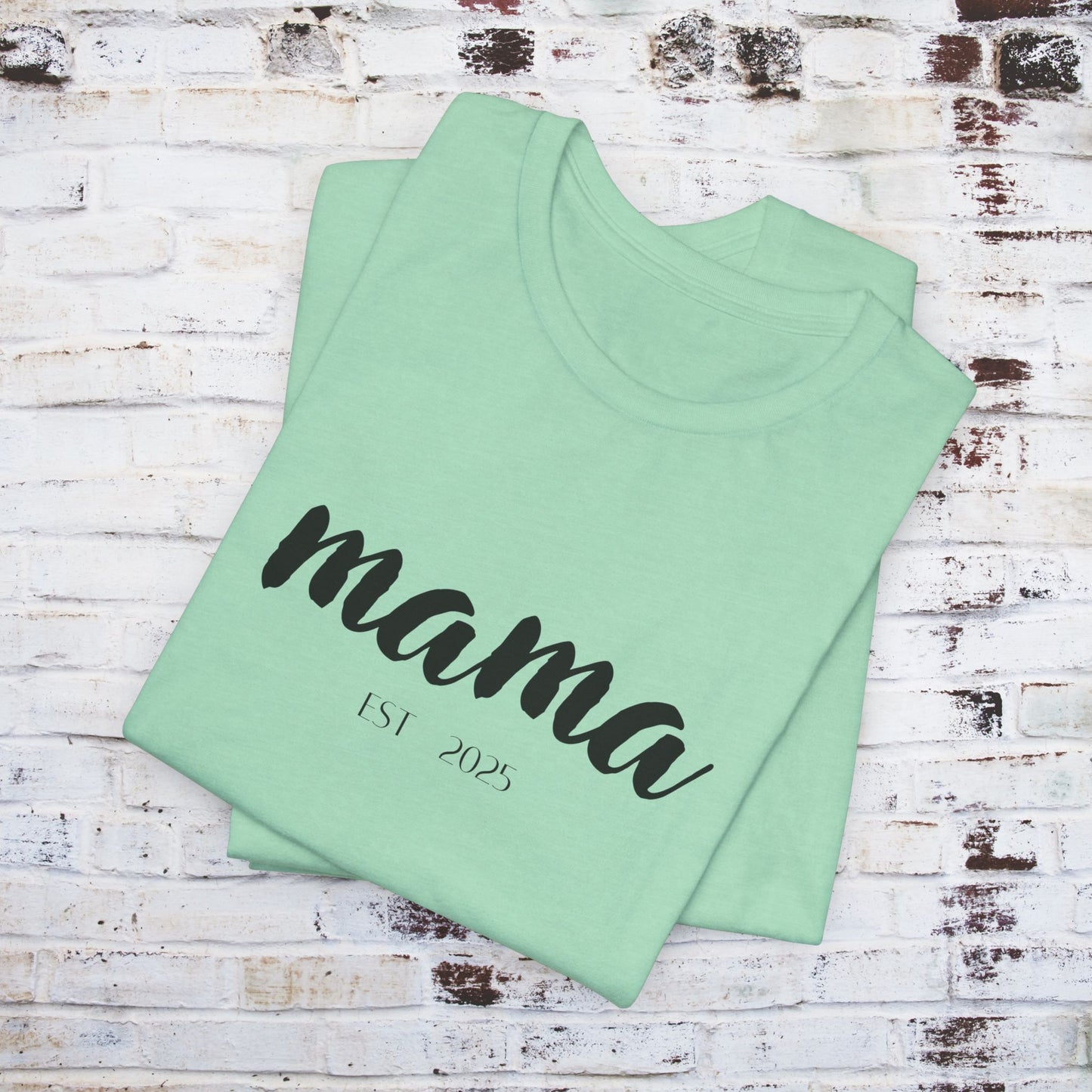 Mama Established 2023 Unisex Short Sleeve Tee - Perfect Gift for New Moms