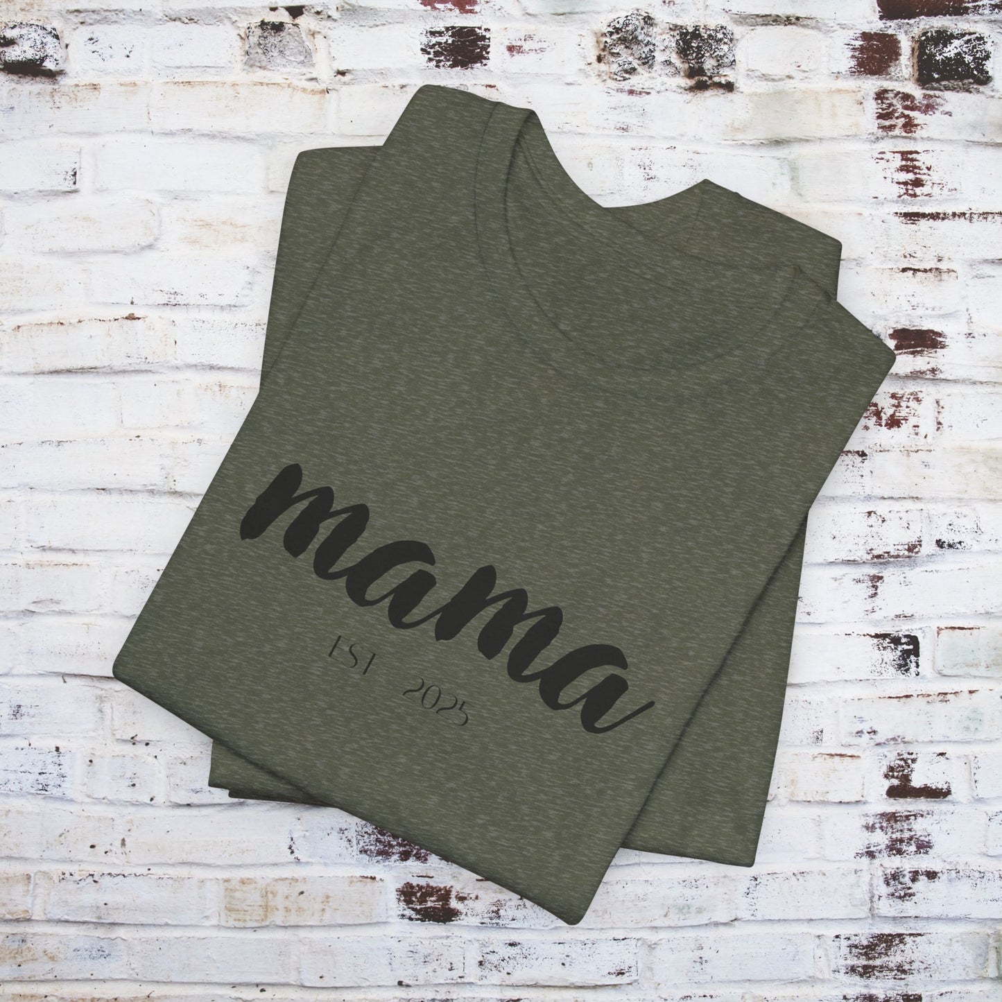 Mama Established 2023 Unisex Short Sleeve Tee - Perfect Gift for New Moms