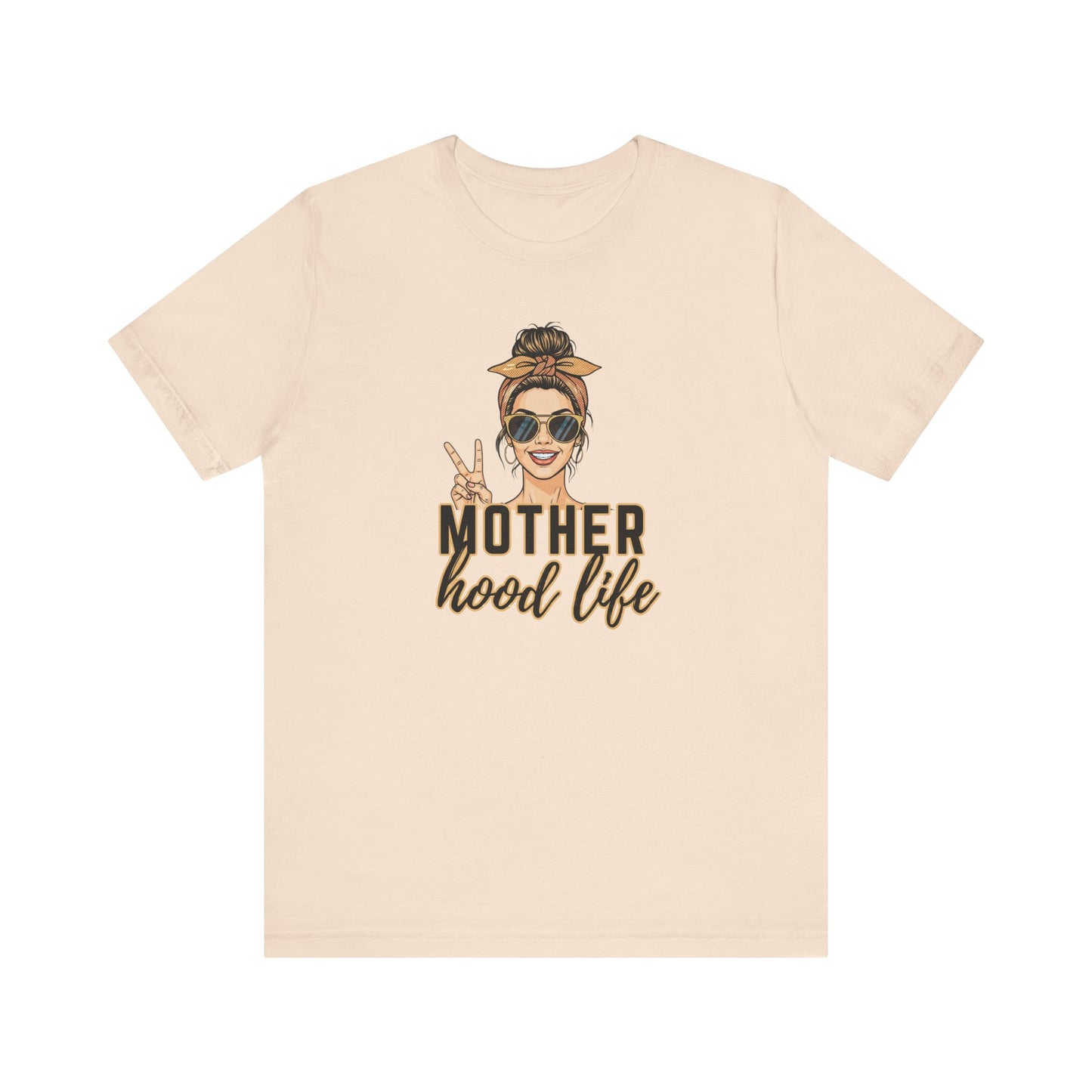 Trendy Motherhood Life T-Shirt – Funny Mom Graphic Tee, Casual Mom Life Shirt with Retro Sunglasses & Peace Sign, Cute Gift for Mothers