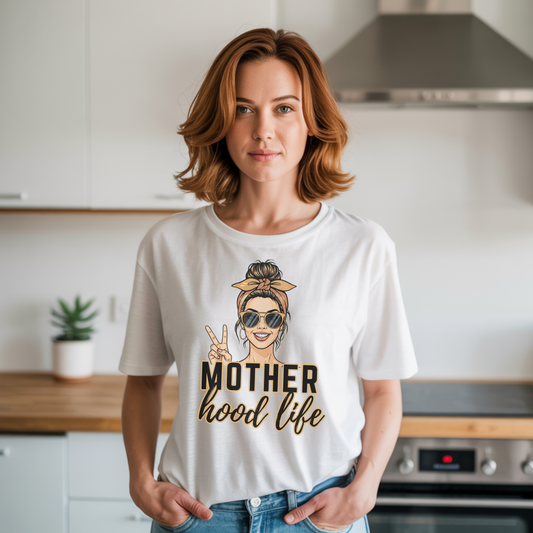 Trendy Motherhood Life T-Shirt – Funny Mom Graphic Tee, Casual Mom Life Shirt with Retro Sunglasses & Peace Sign, Cute Gift for Mothers